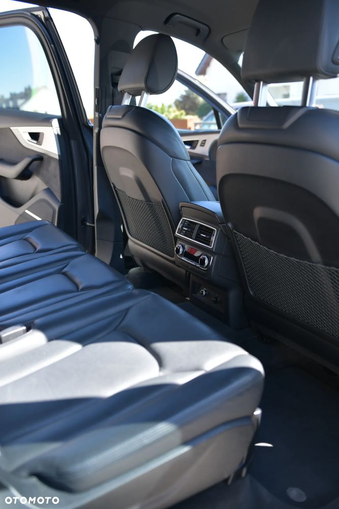 Audi Q7 - 15