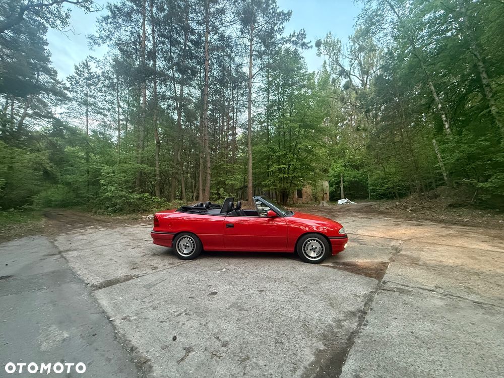 Opel Astra 1.8 16V Dream - 4