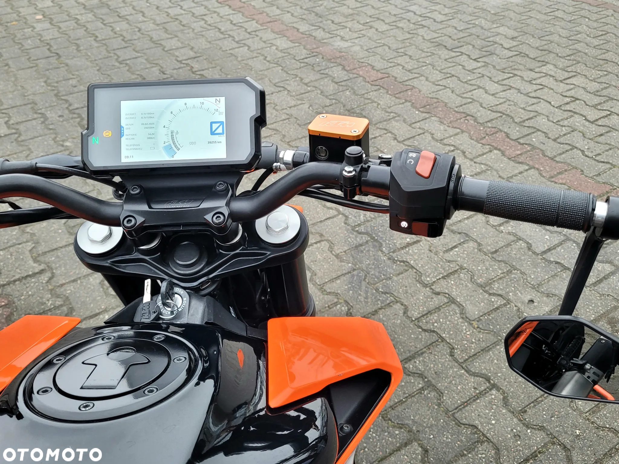 KTM Duke - 18