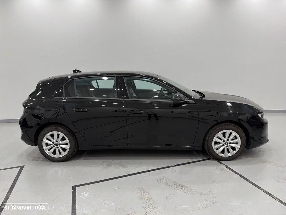 Opel Astra 1.5 D Edition Aut. - 4