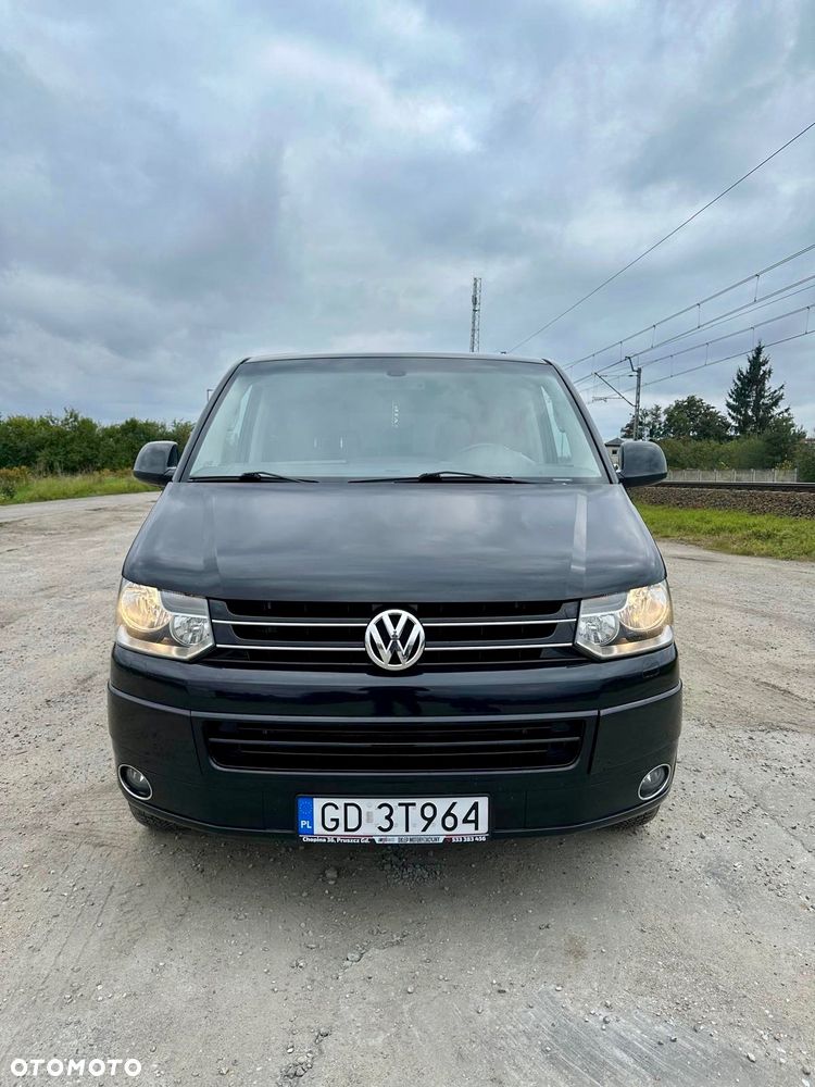 Volkswagen Multivan - 2