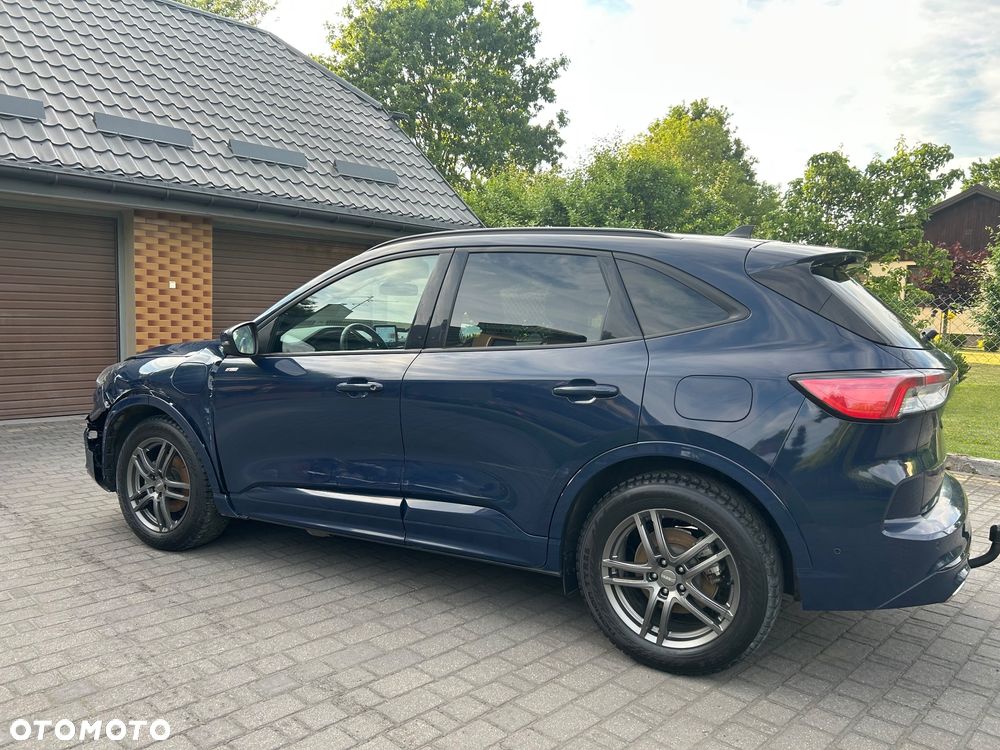 Ford Kuga 2.5 Duratec PHEV ST-LINE X - 11