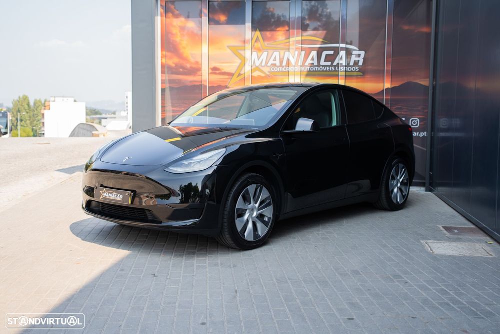 Tesla Model Y Standard - 4