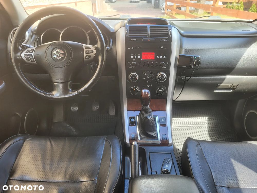 Suzuki Grand Vitara 1.9 DDiS - 8
