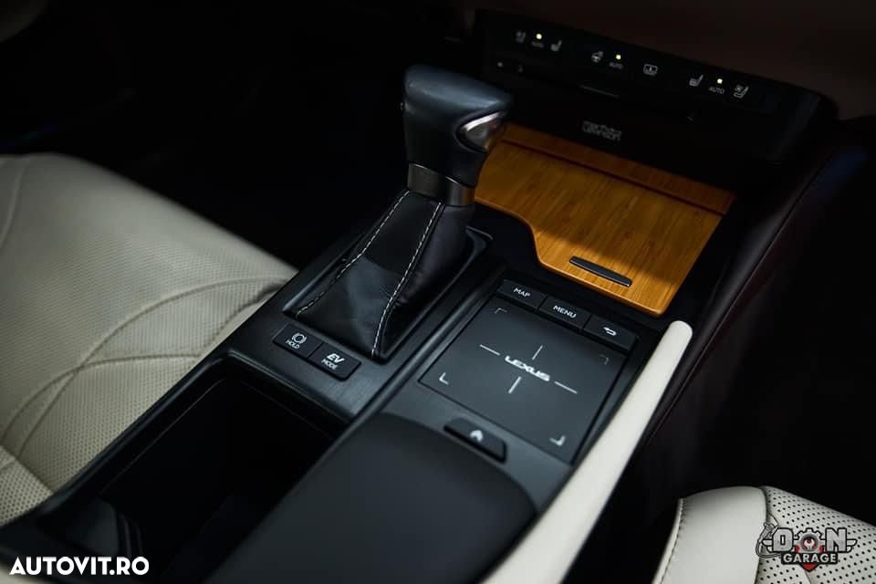 Lexus Seria ES ver-300h-luxury - 25