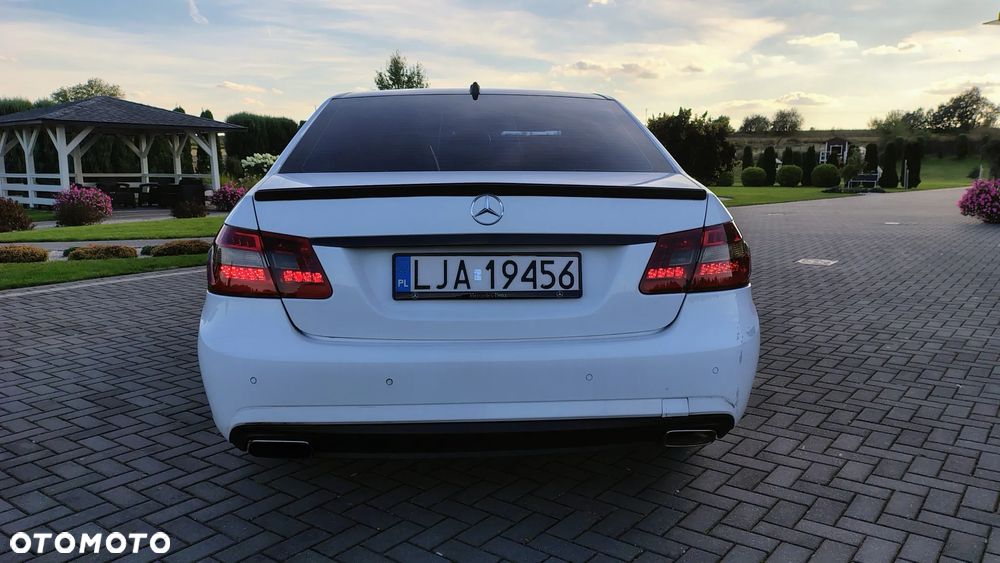 Mercedes-Benz Klasa E - 7