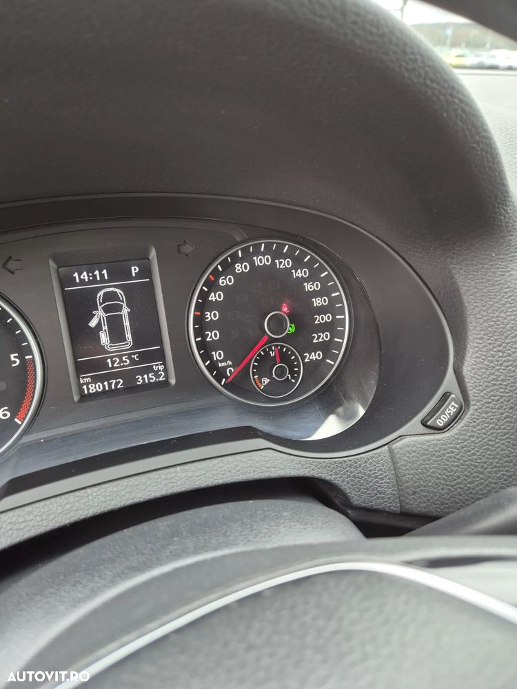 Volkswagen Sharan - 12
