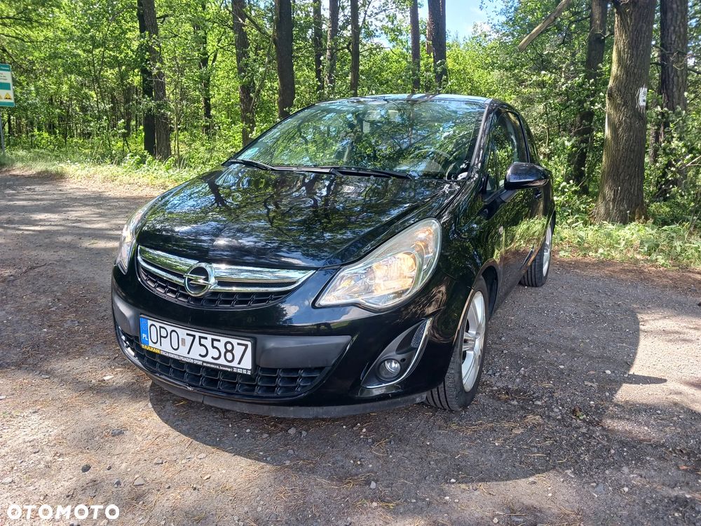 Opel Corsa 1.2 16V Color Edition - 4