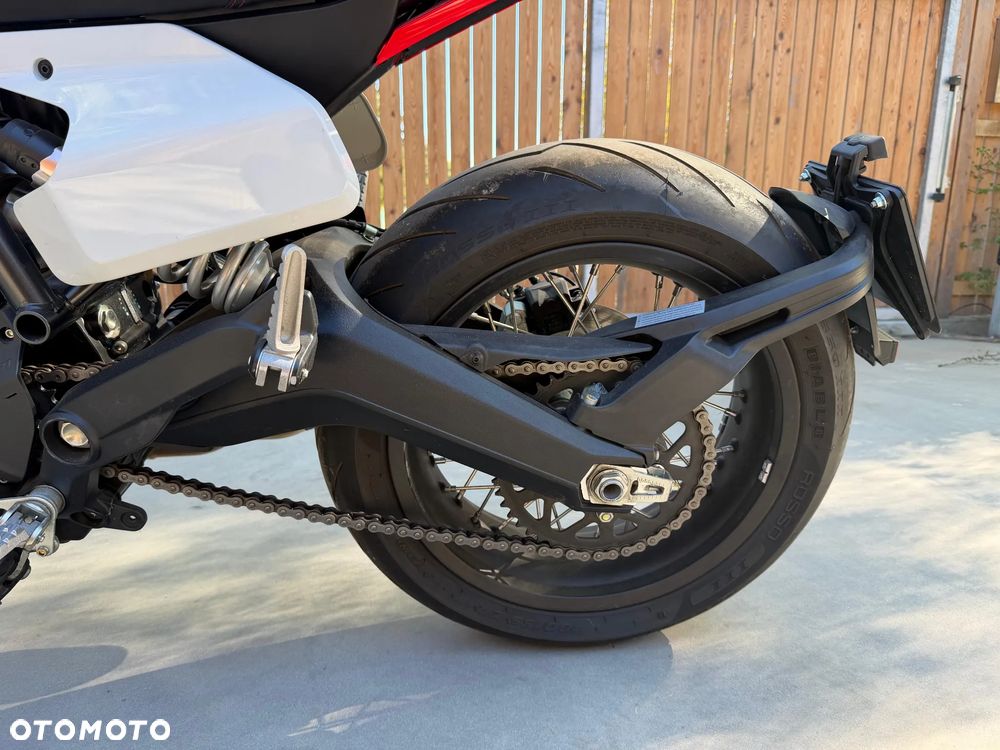 Ducati Scrambler - 3