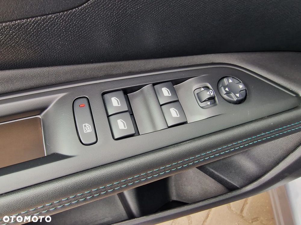 Peugeot 3008 BlueHDi 130 Stop & Start EAT8 Allure - 20
