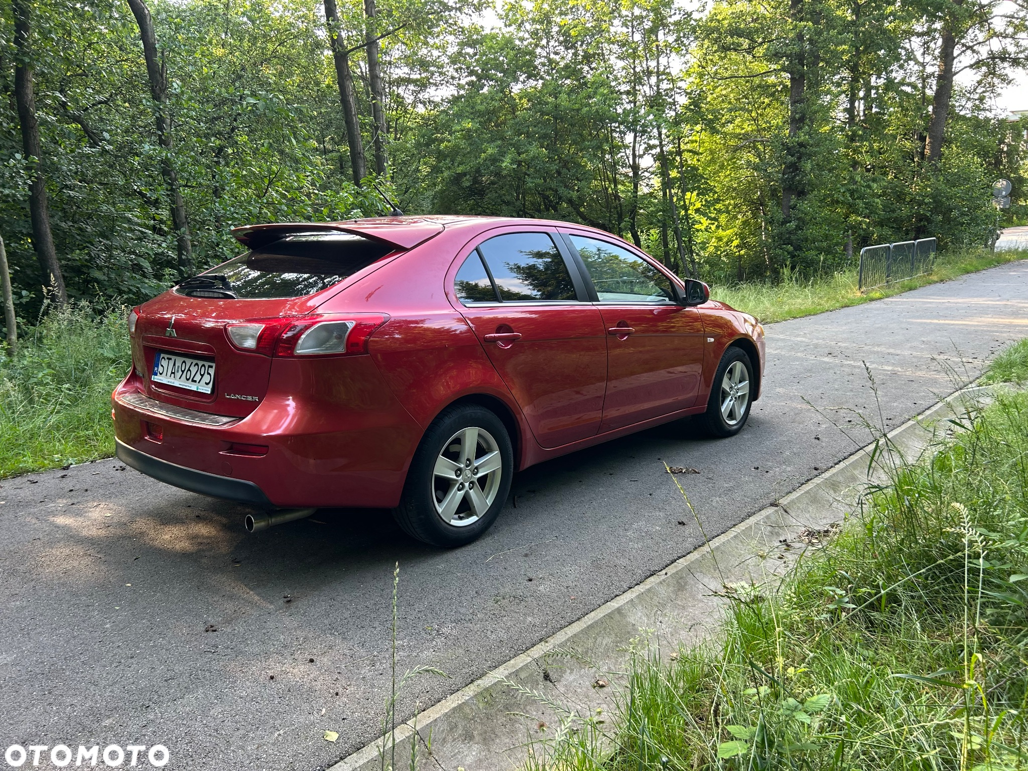 Mitsubishi Lancer 1.8 Intense - 28