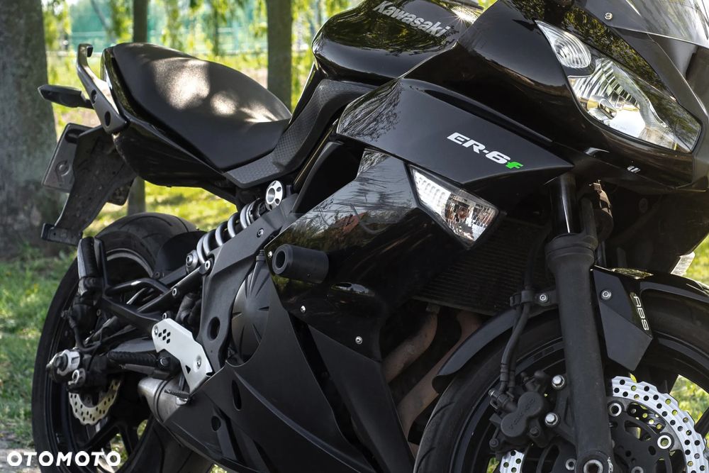 Kawasaki ER - 9