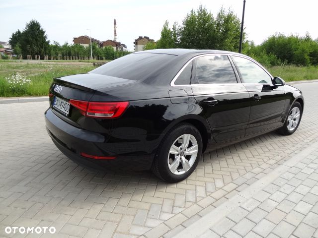 Audi A4 Limousine 2.0 TDI ultra - 4
