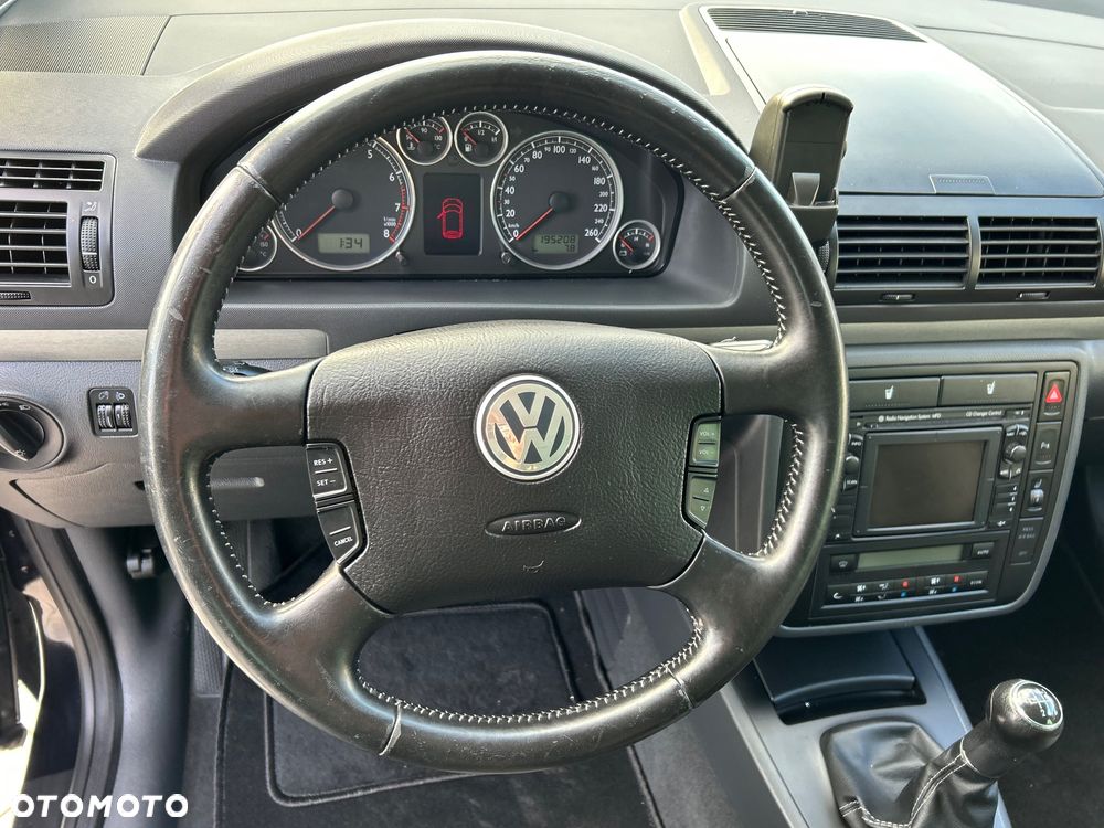 Volkswagen Sharan 1.8T Highline - 15