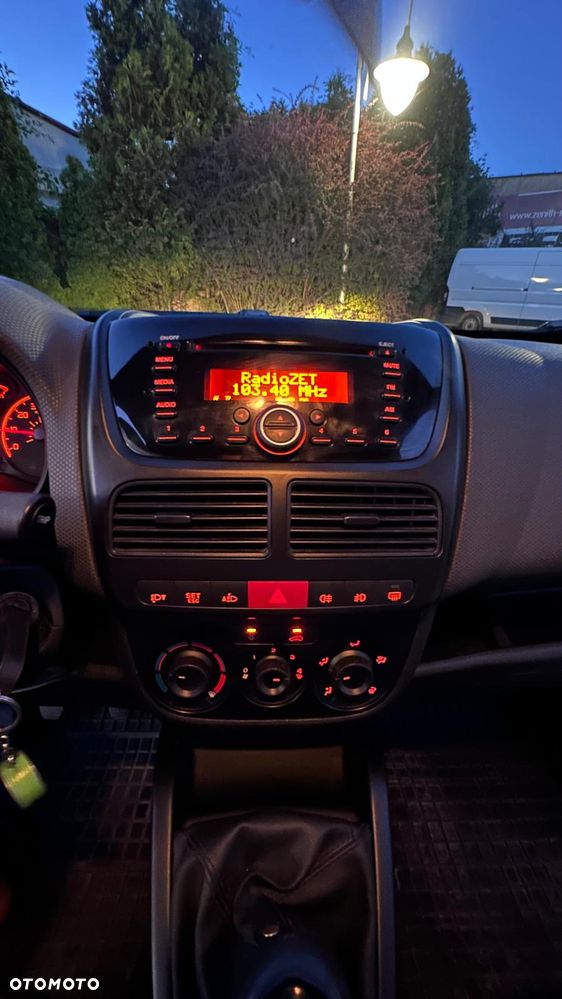 Fiat Doblo 1.6 16V Multijet Start&Stopp lang Lounge - 32