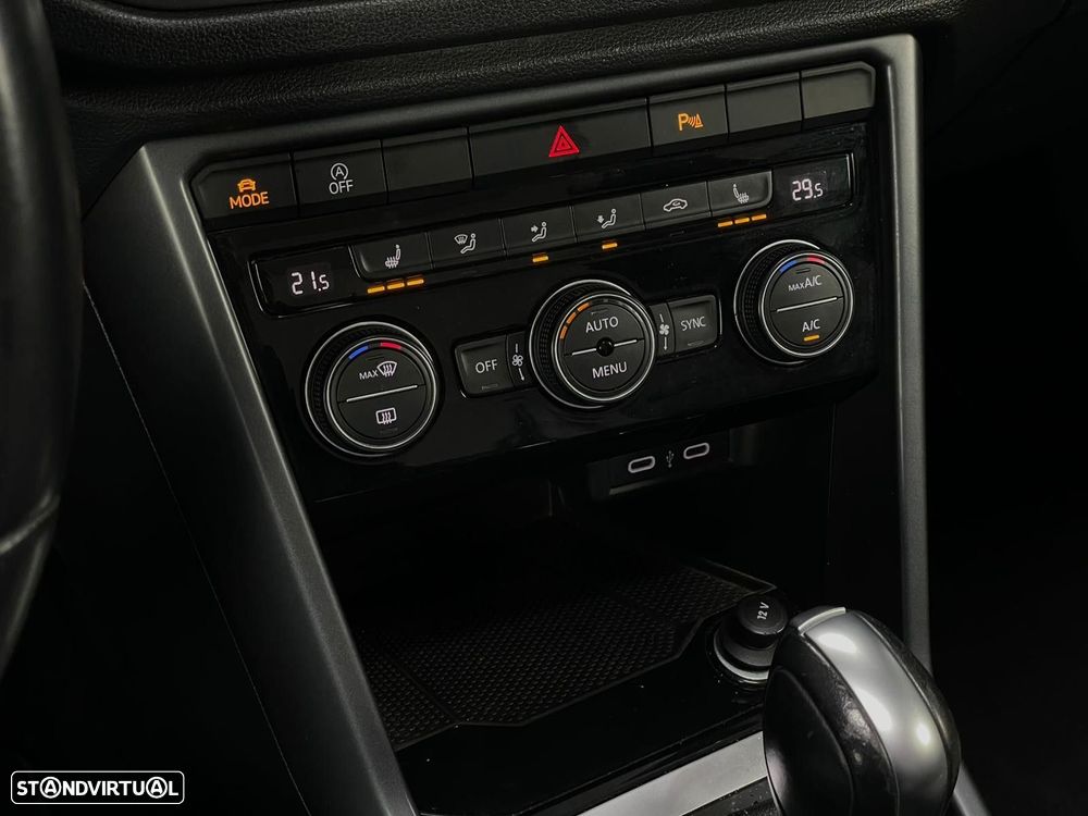 VW T-Roc Cabrio 1.5 TSI R-Line DSG - 22