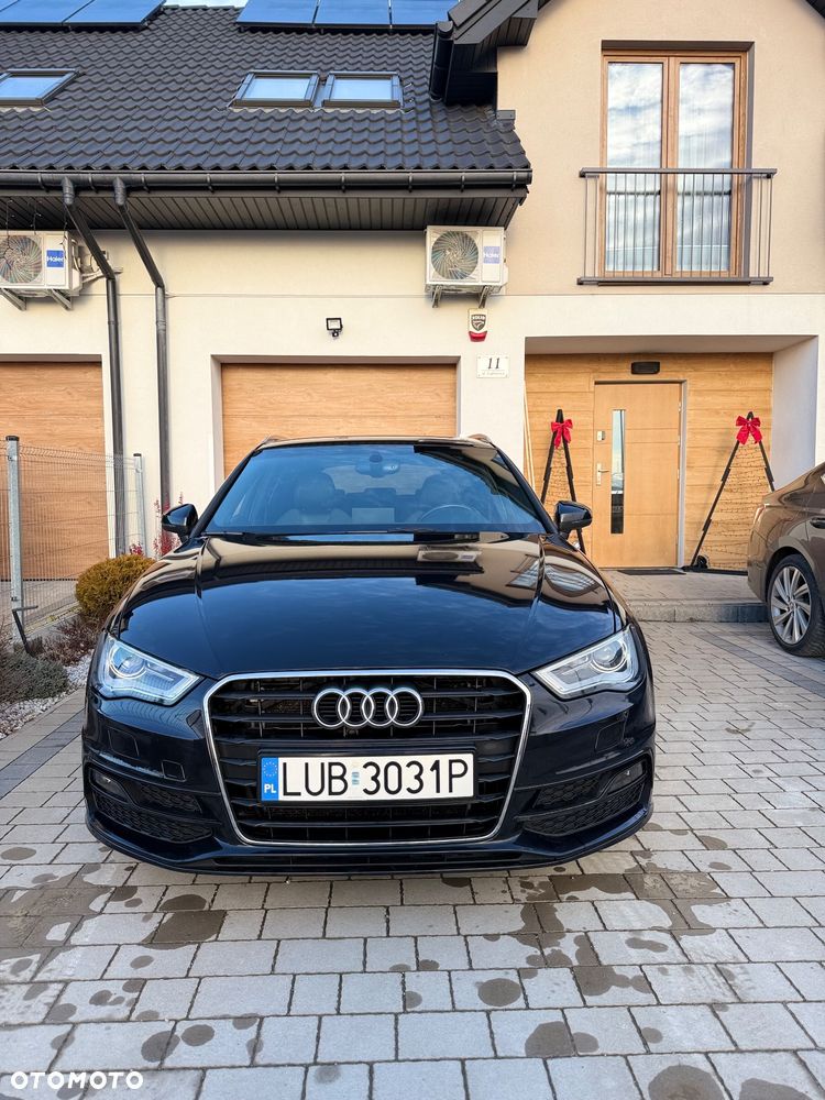 Audi A3 Sportback 1.6 TDI DPF S line Sportpaket - 2