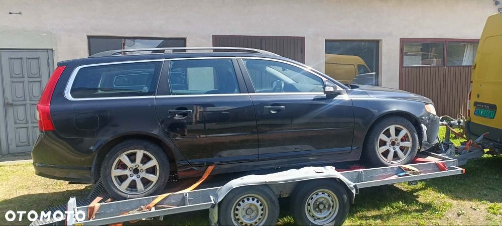 Volvo V70 - 1
