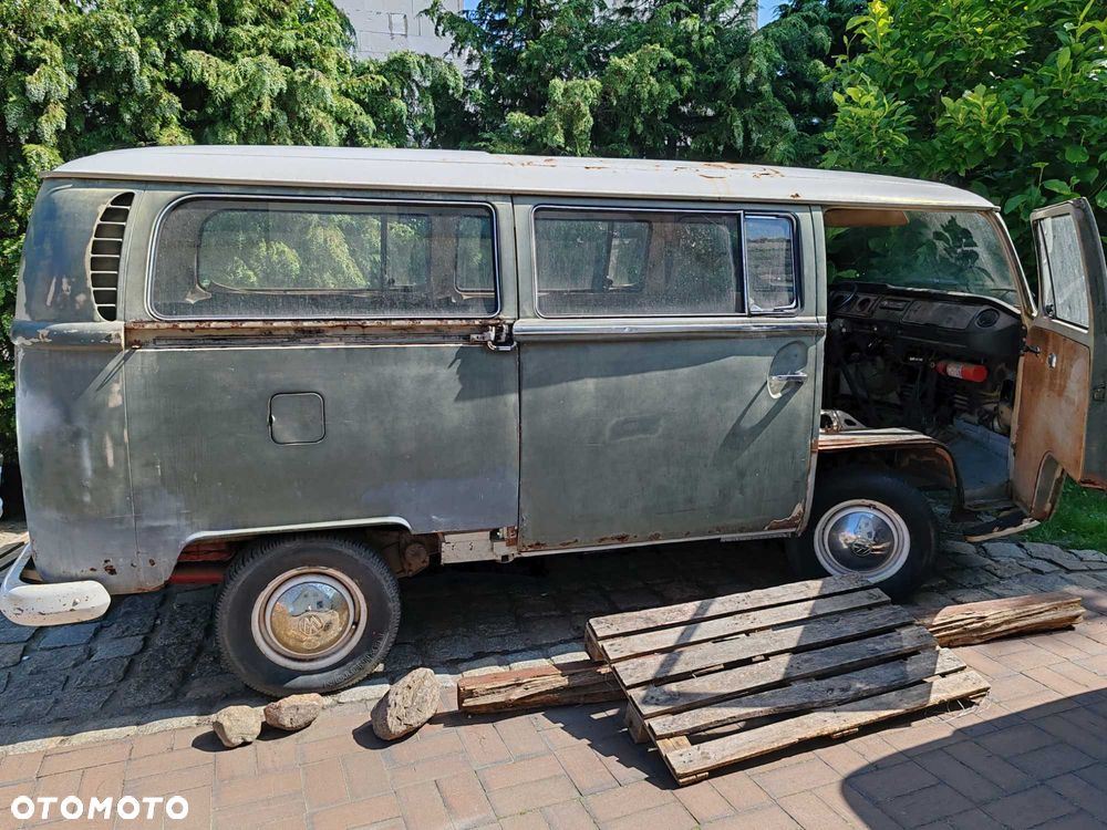 Volkswagen Inny - 3