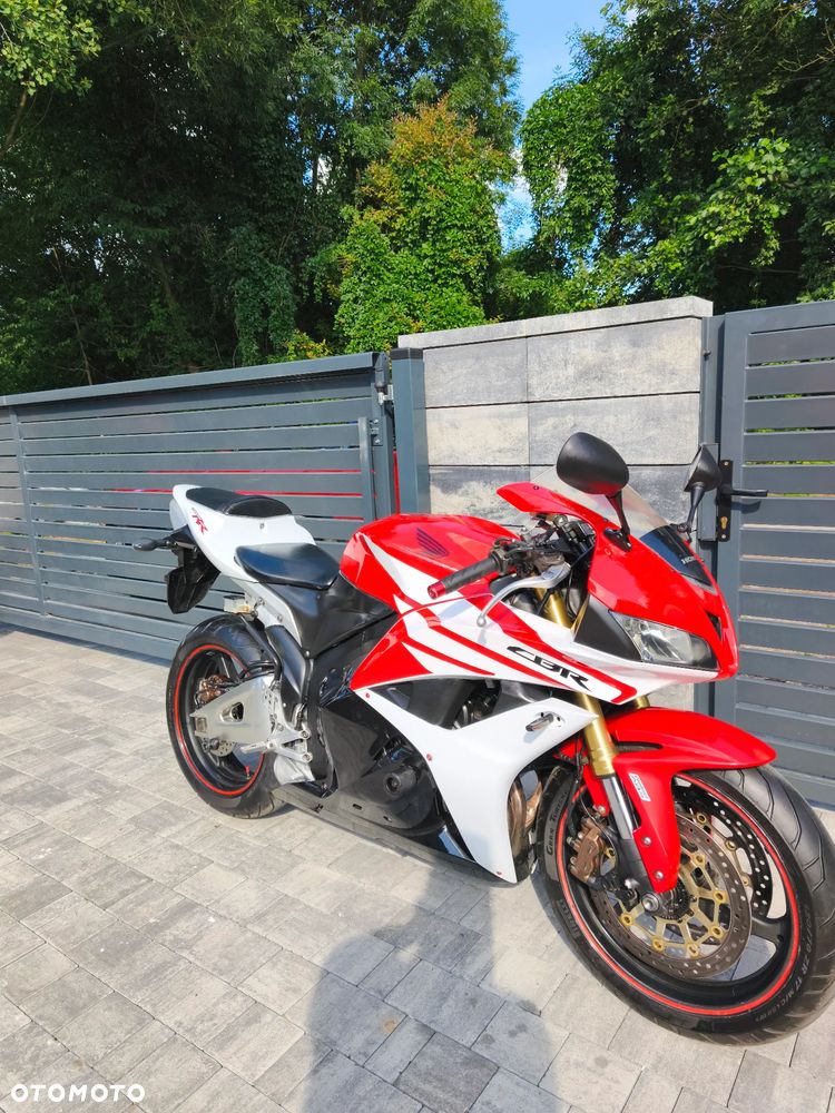 Honda CBR - 14