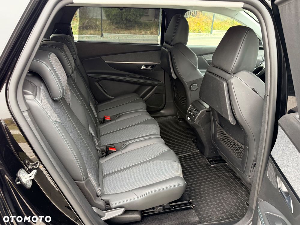 Peugeot 5008 1.5 BlueHDi Allure S&S - 28