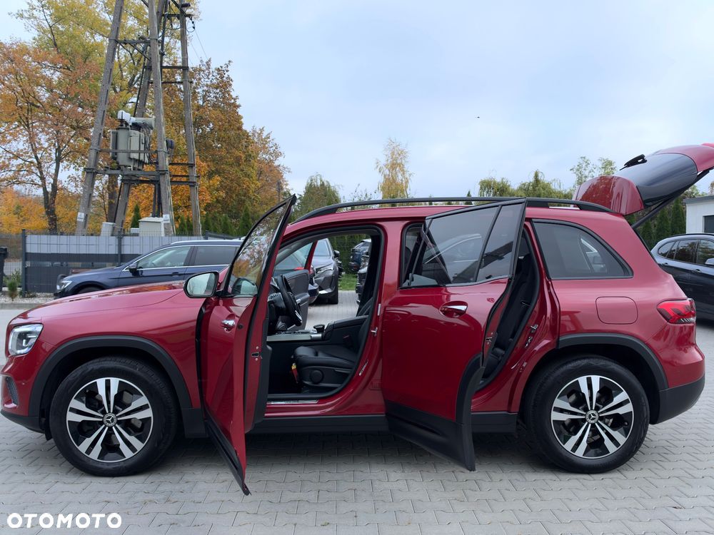 Mercedes-Benz GLB 200 d 4Matic 8G-DCT - 18