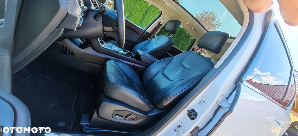 Ford S-Max 2.5 Hybrid Titanium CVT - 20