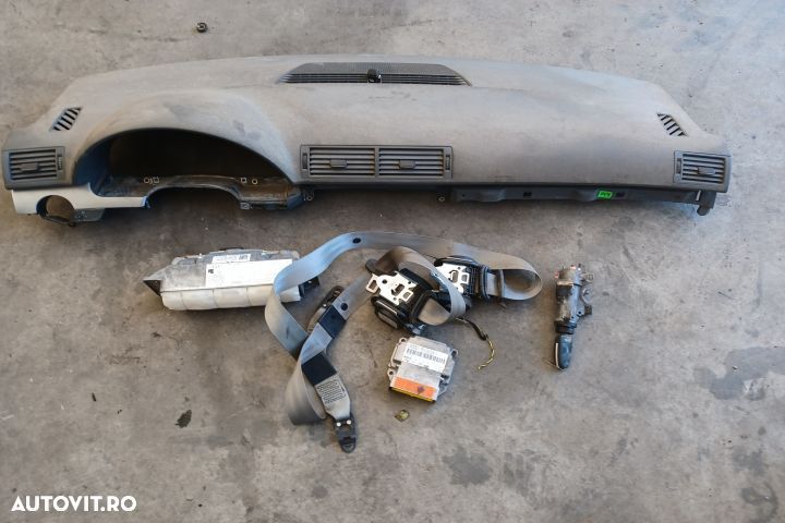 Kit airbag cu plansa de bord Audi A4 B7  [din 2004 pana  2008] seria Avant wagon 5-usi 1.9 TDI MT ( - 1