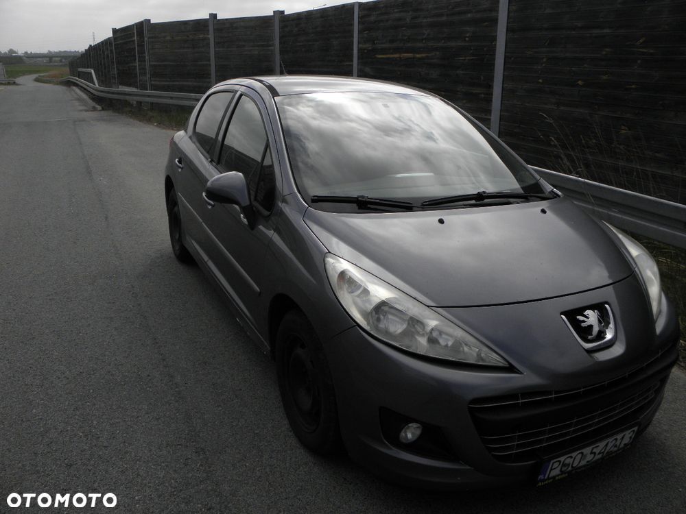 Peugeot 207 1.4 HDi Trendy - 3