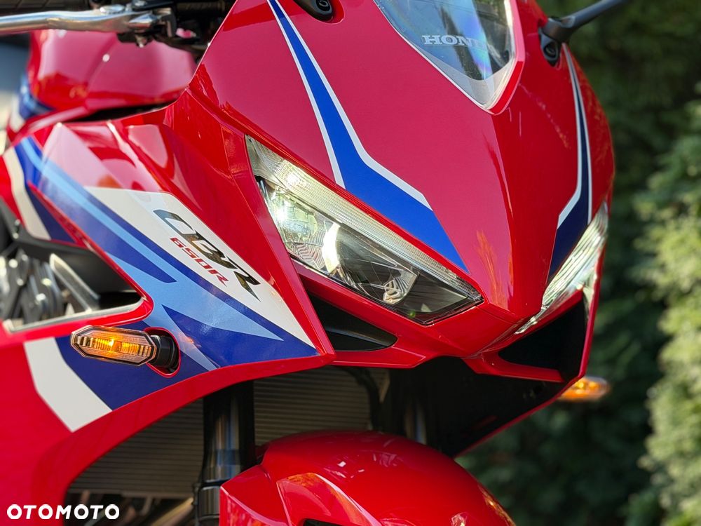 Honda CBR - 28