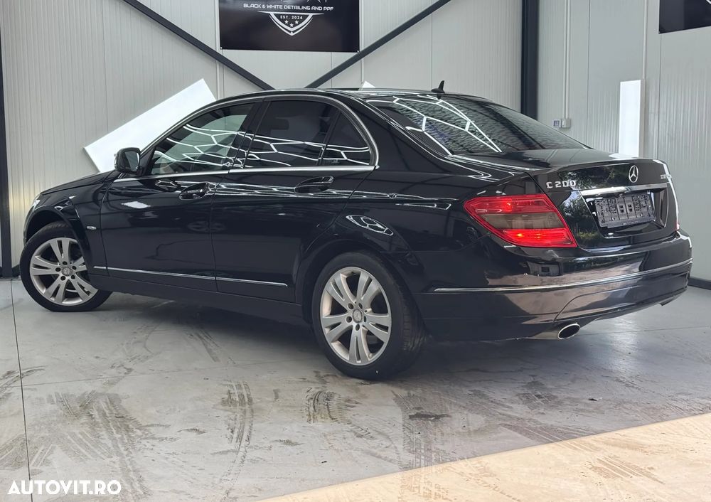 Mercedes-Benz C 200 (BlueEFFICIENCY) Avantgarde - 14