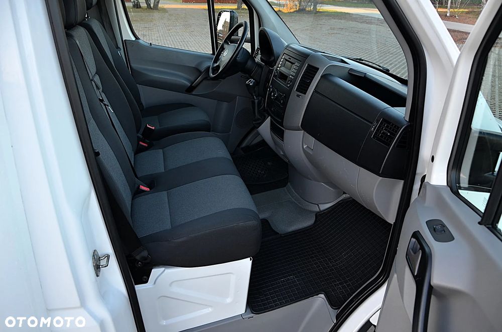Volkswagen CRAFTER - 17
