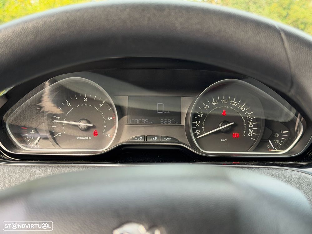 Peugeot 208 1.6 BlueHDi Active - 23