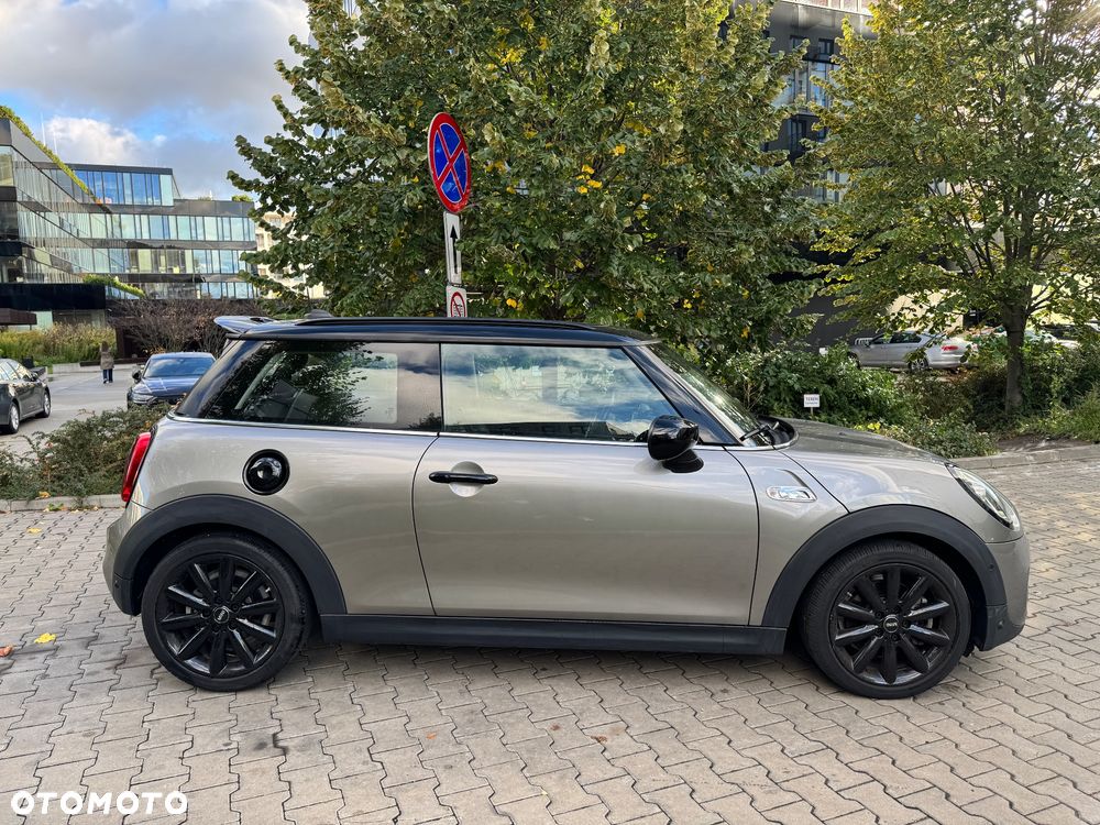 Mini Cooper S 2019 photo 5