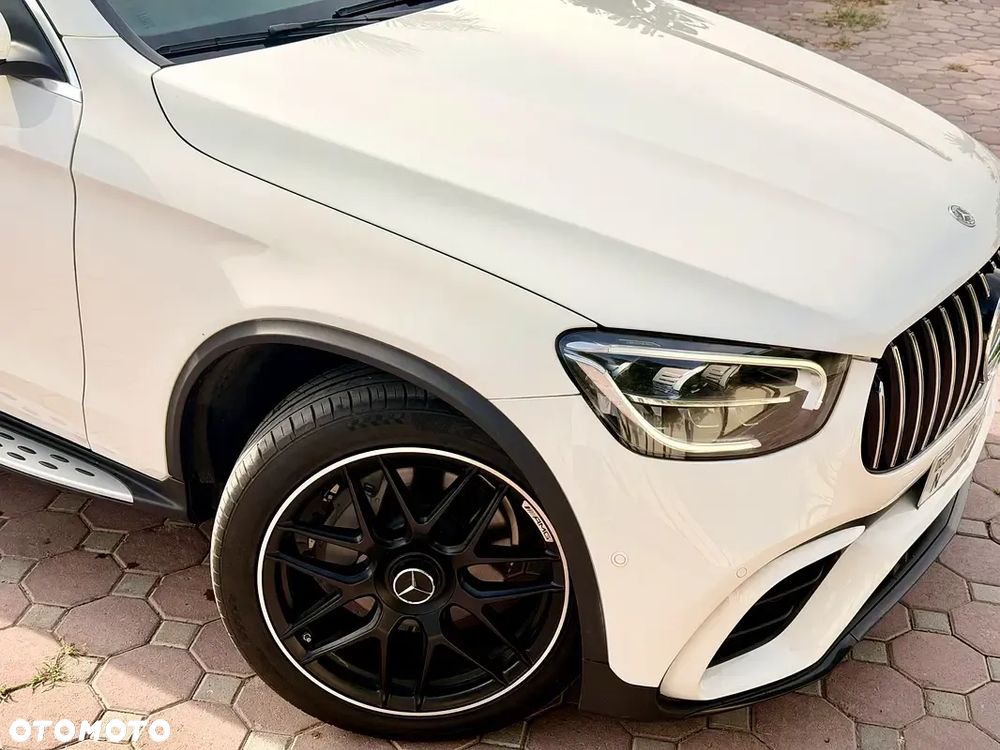 Mercedes-Benz GLC 300 4Matic 9G-TRONIC - 9