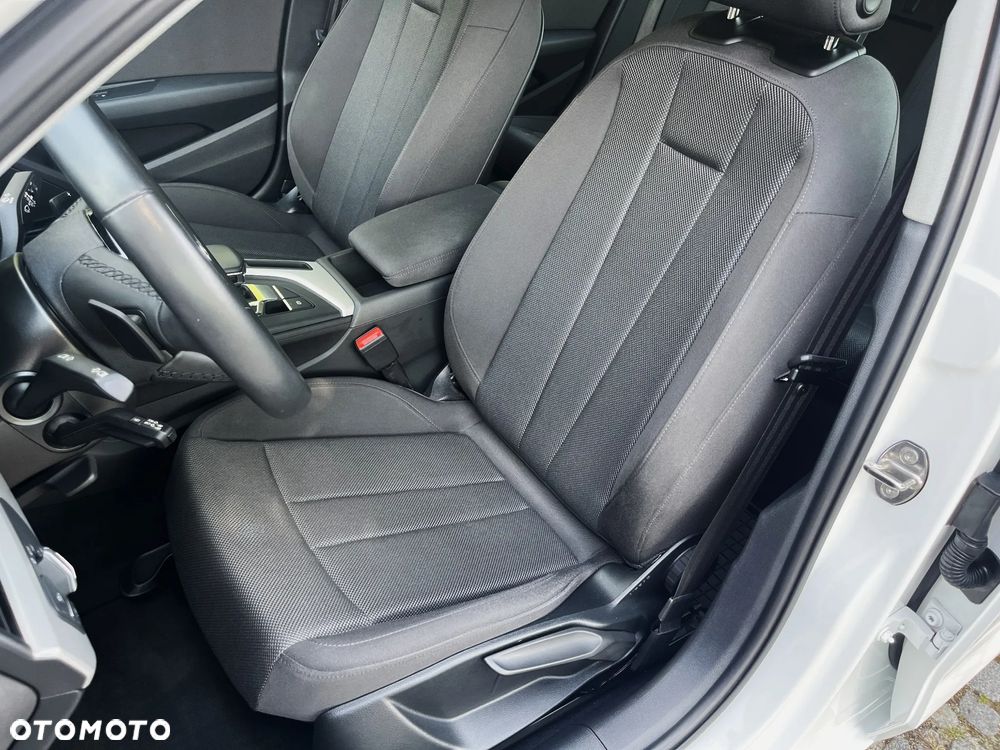 Audi A4 - 12