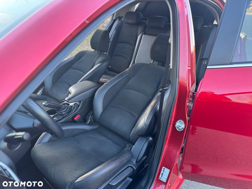 Mazda 3 SKYACTIV-G 120 NAKAMA - 23