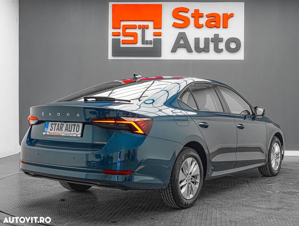 Skoda Octavia 2.0 TDI DSG Style - 6
