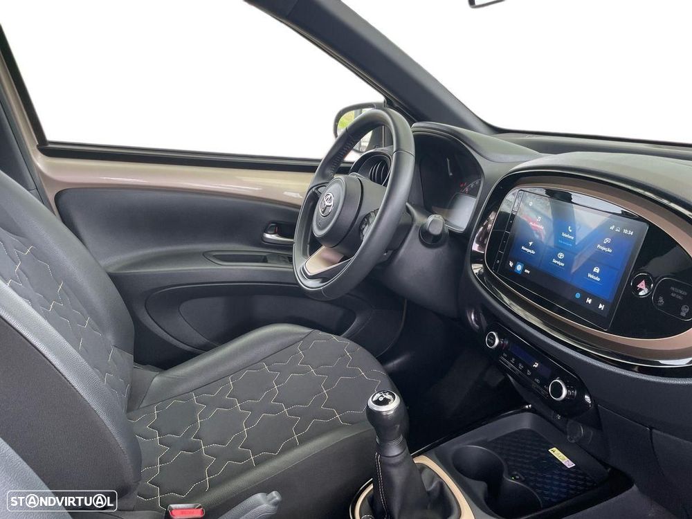 Toyota Aygo X - 7