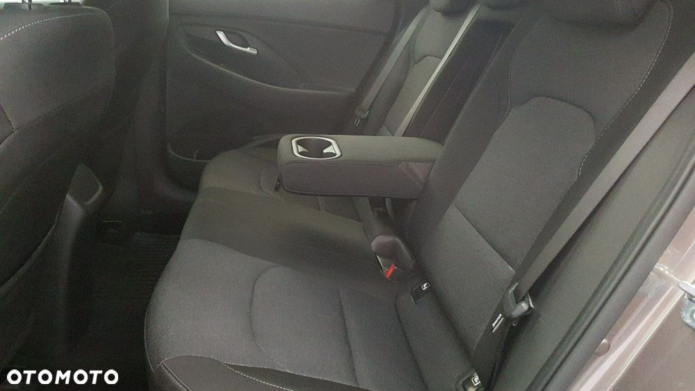 Hyundai i30 - 21