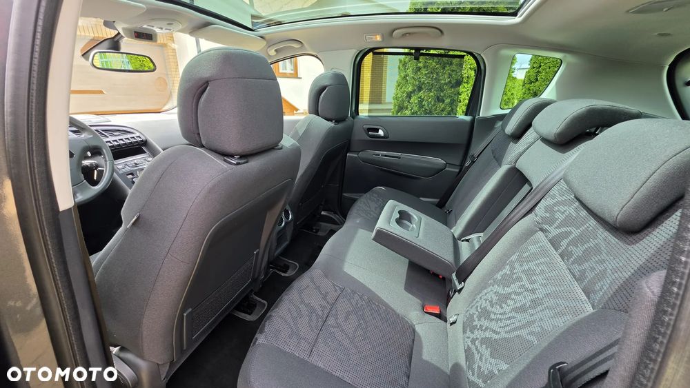 Peugeot 3008 e-HDi FAP 115 EGS6 Stop&Start Allure - 31