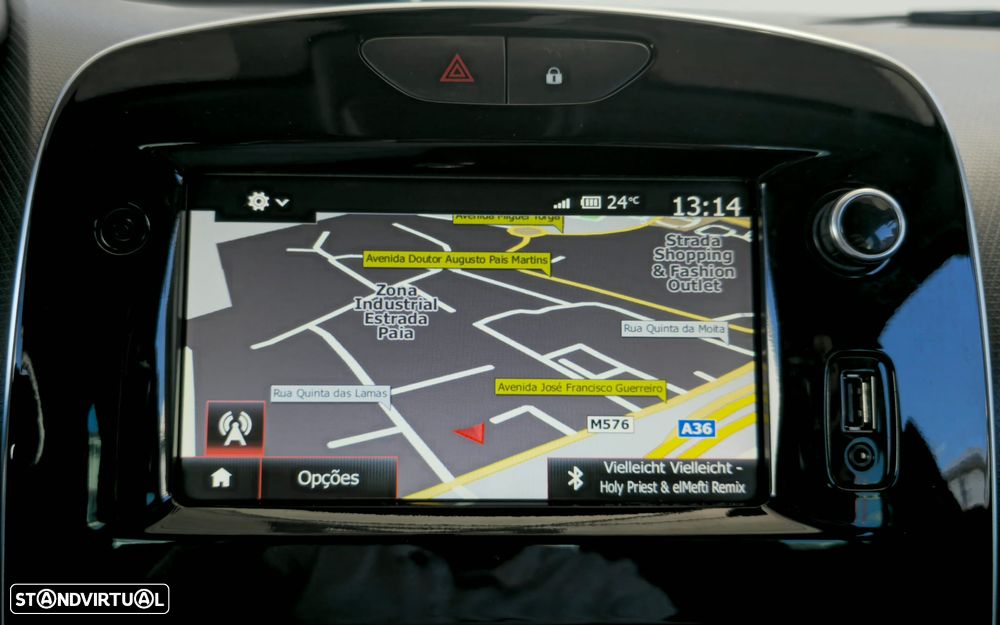 Renault Clio 0.9 TCe Limited Bi-Fuel - 17