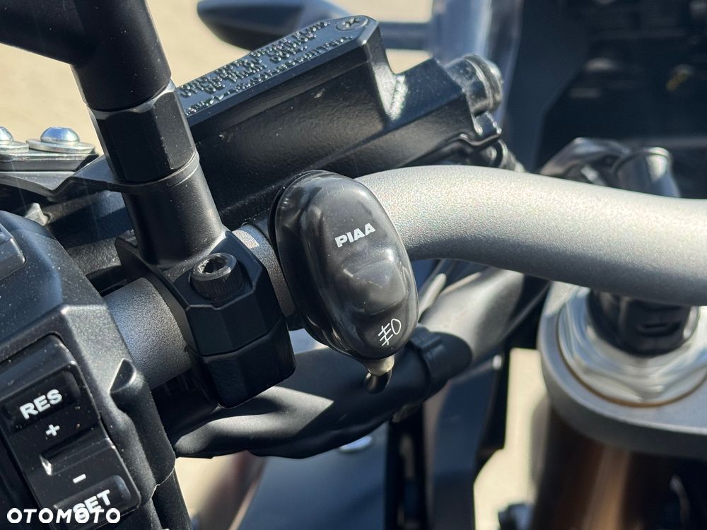 Yamaha Super Tenere - 15