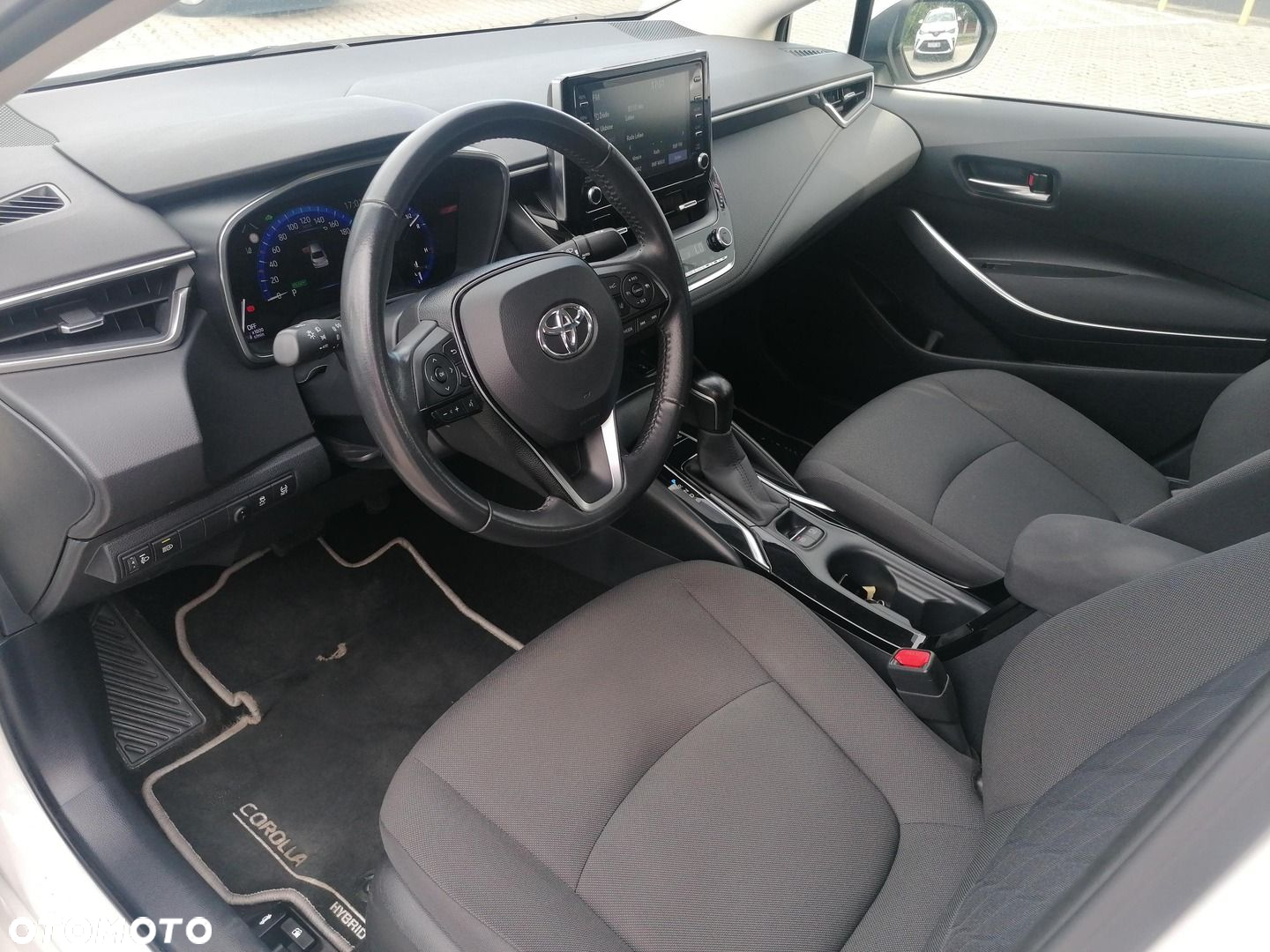 Toyota Corolla - 14