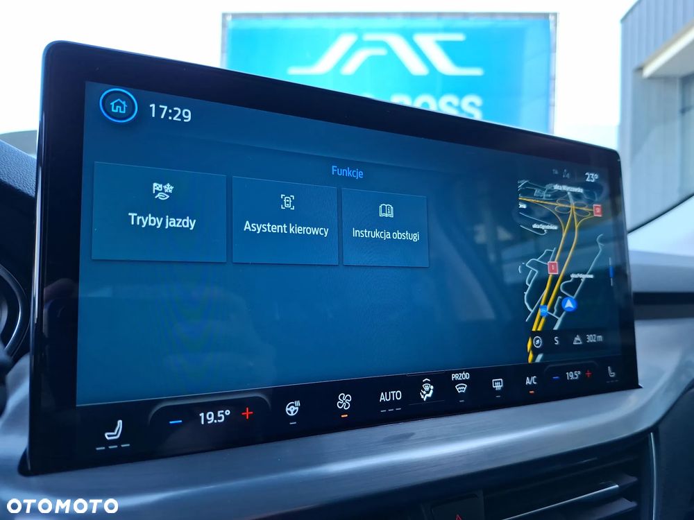 Ford Focus 1.0 EcoBoost mHEV Titanium - 28