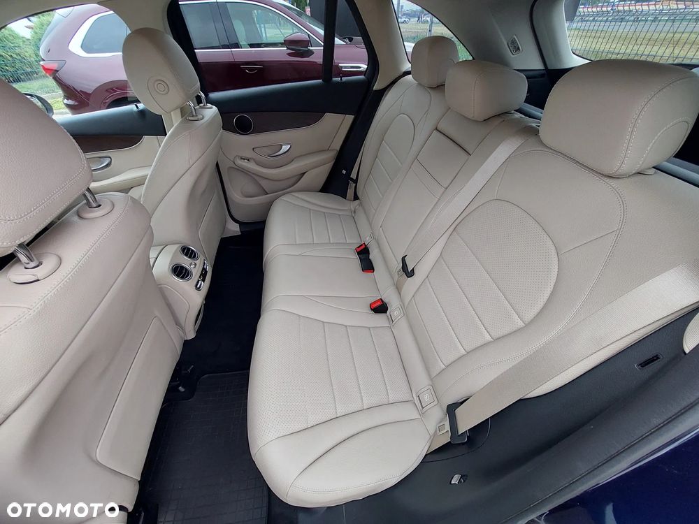 Mercedes-Benz GLC 220 d 4-Matic - 10