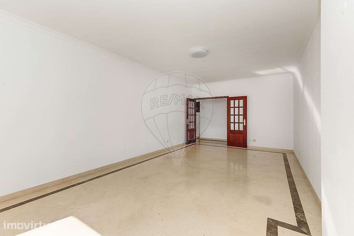 Apartamento T2 para arrendamento - Grande imagem: 2/26