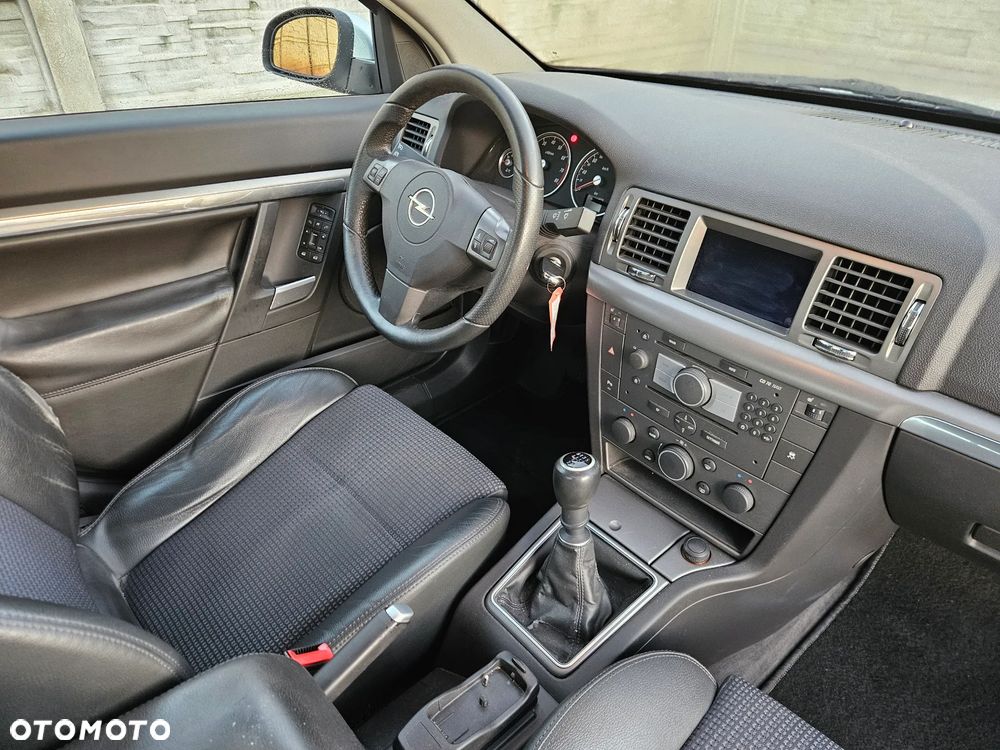 Opel Vectra 2.2 GTS - 16