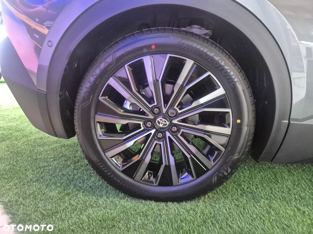 Toyota C-HR+ 77kWh 4x4 Executive - 4