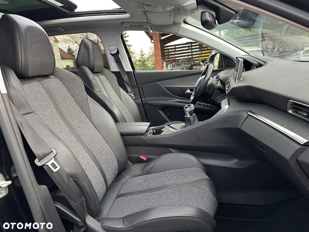 Peugeot 3008 PureTech 130 Stop & Start Crossway - 24